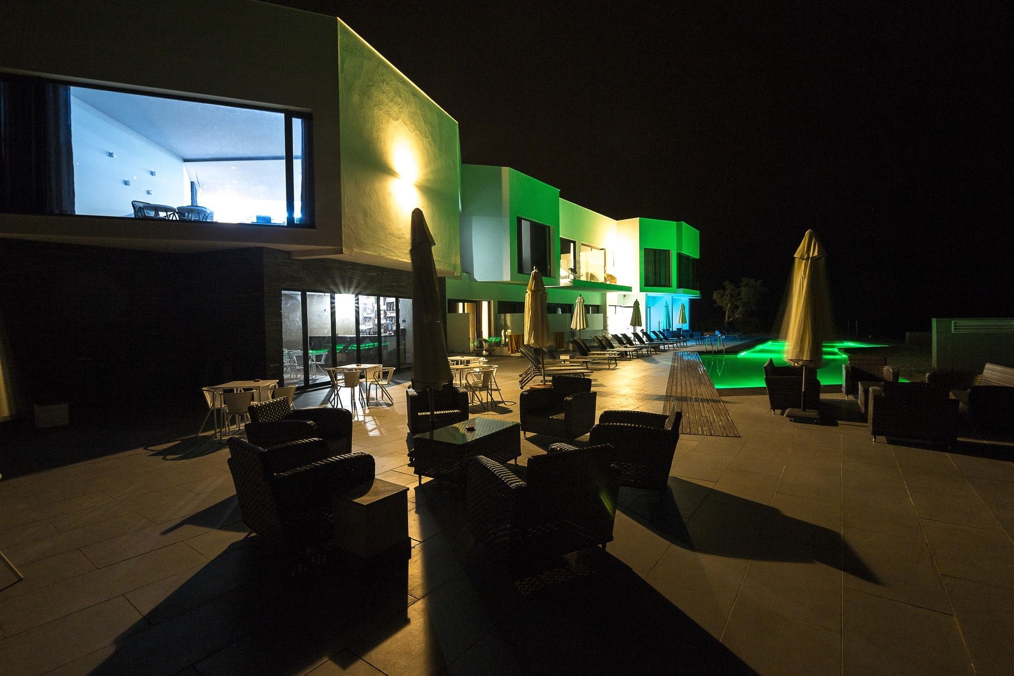 Enigma - Nature & Water Hotel São Teotónio Dış mekan fotoğraf